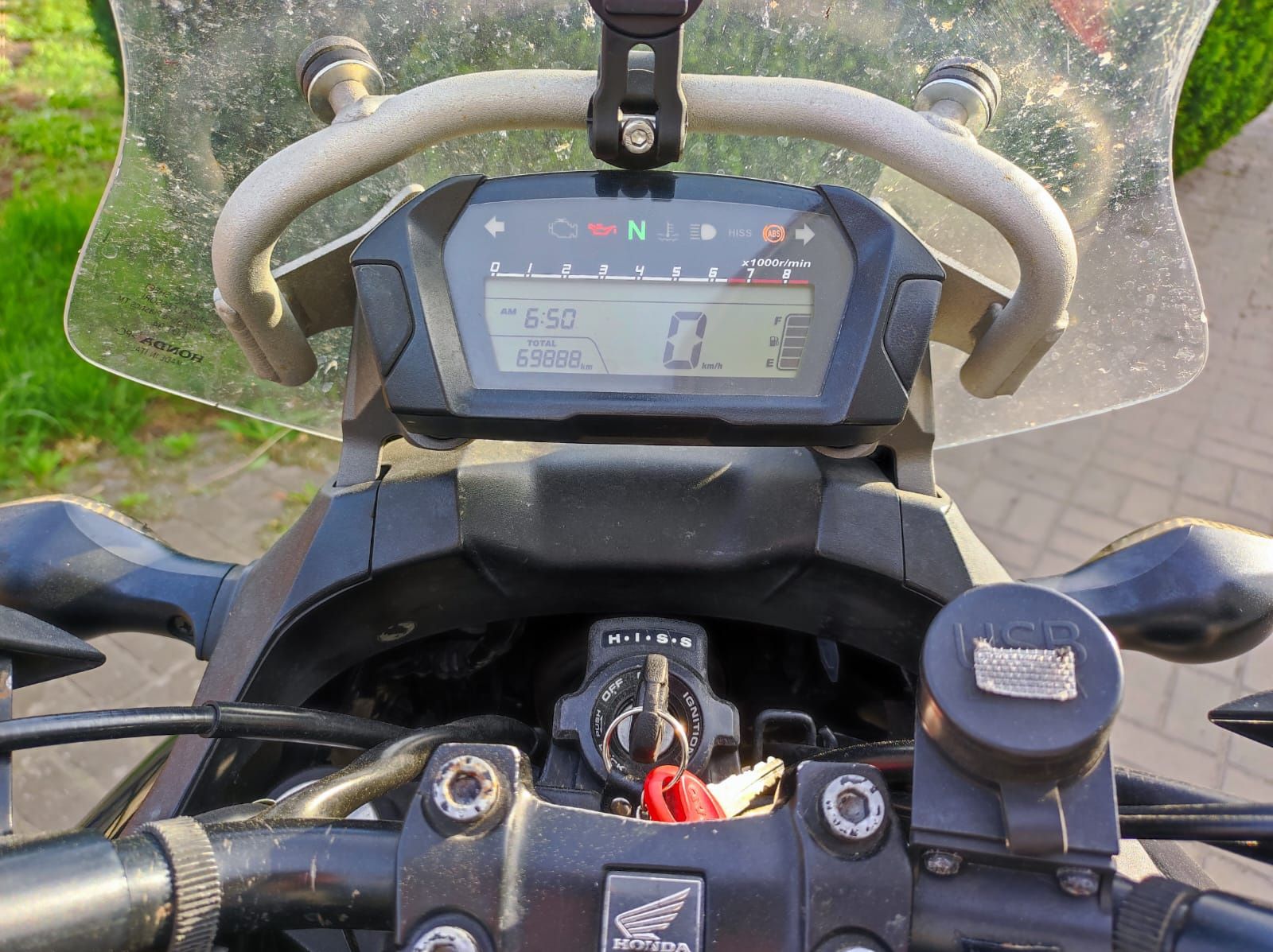 Sprzedam Honda NC 700 XA manual
