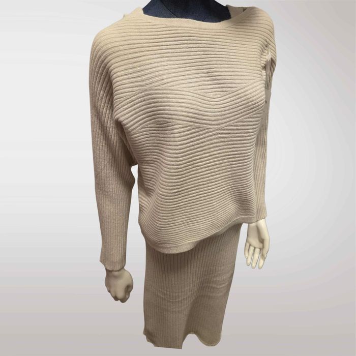 Damski Komplet Dzianinowy Sukienka i Sweter Biały   S M