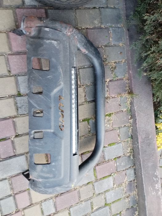 Кенгурятник на позашляховик