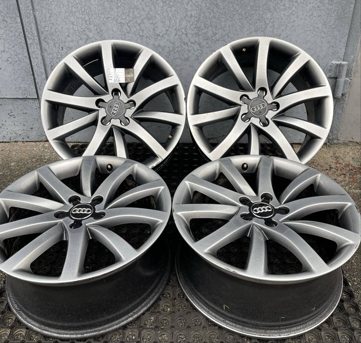 Диски 5/112 r18 Audi оригінал