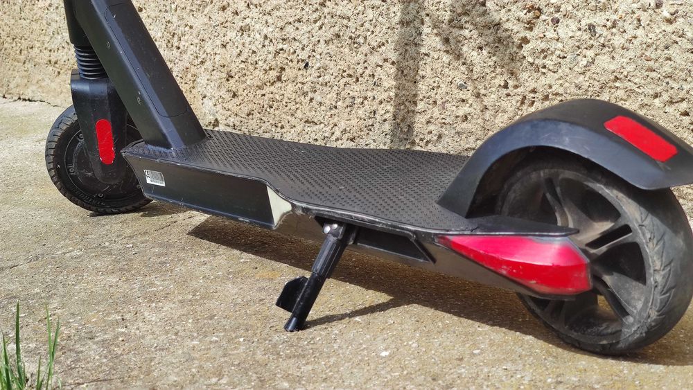 Hulajnoga elektryczna Bird, Okai ES100, F350 Electrisan