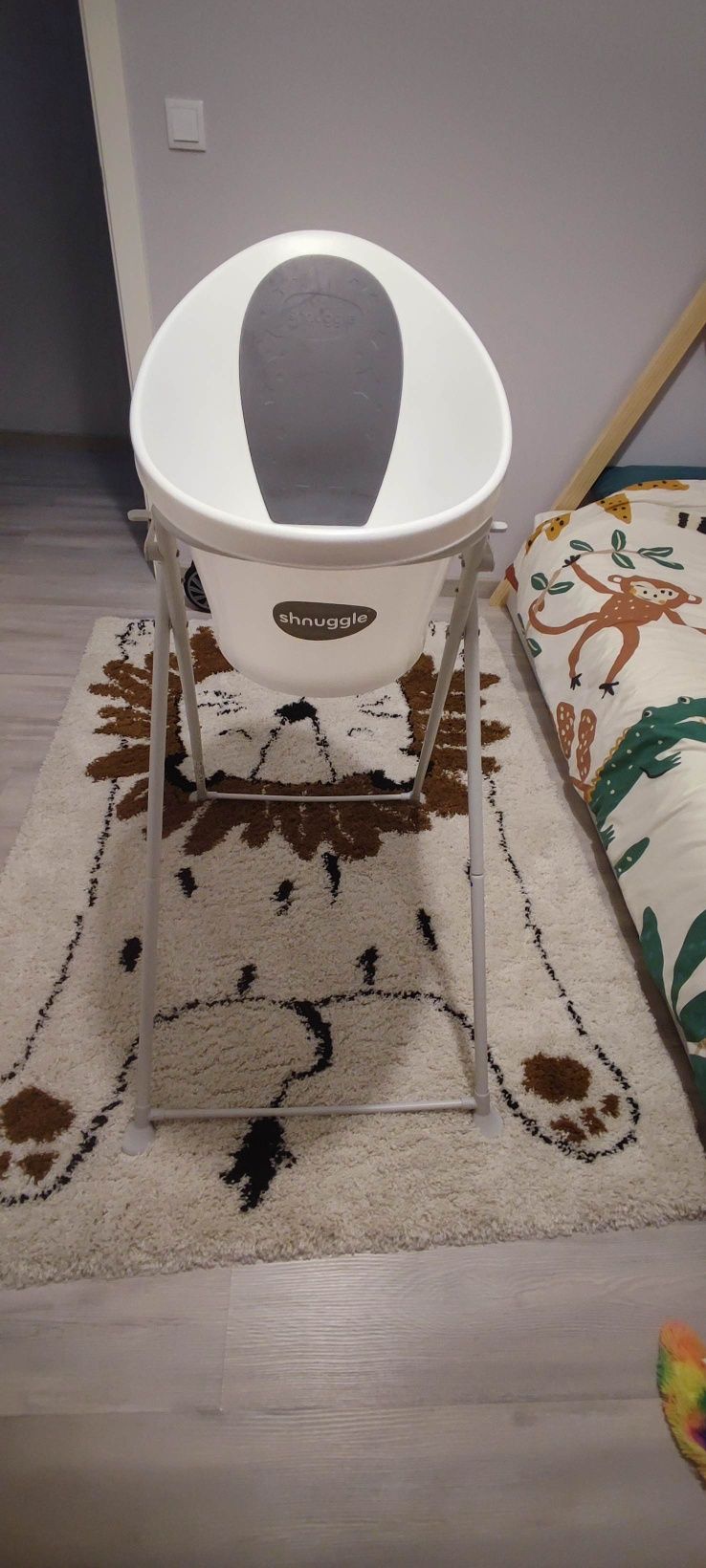 Vendo banheira shnuggle com suporte