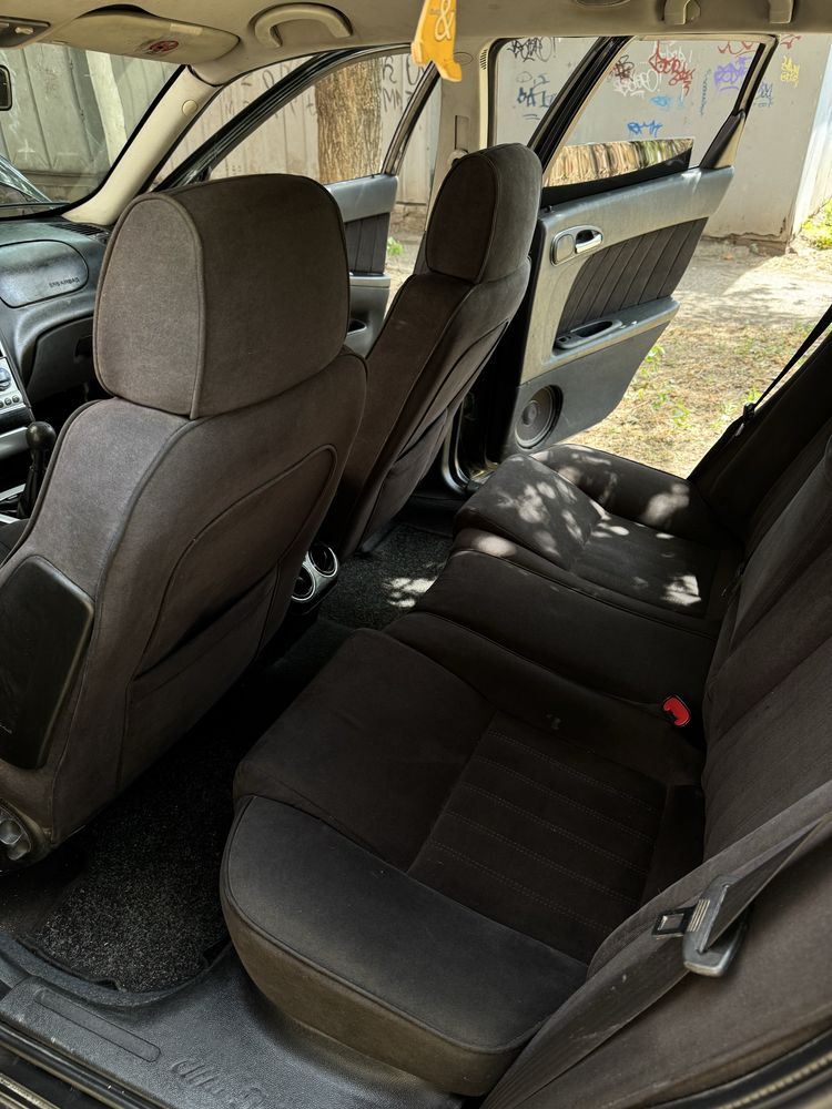 Продам Alfa Romeo 156 1.9 jtd 2005 рік мкп 5 ступка, не растаможена