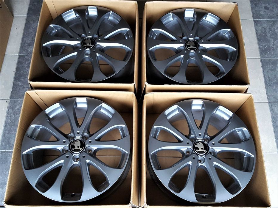 Alufelgi 18 5x112 Skoda Octavia Kodiaq Superb Karoq Grafitowe ! 244#
