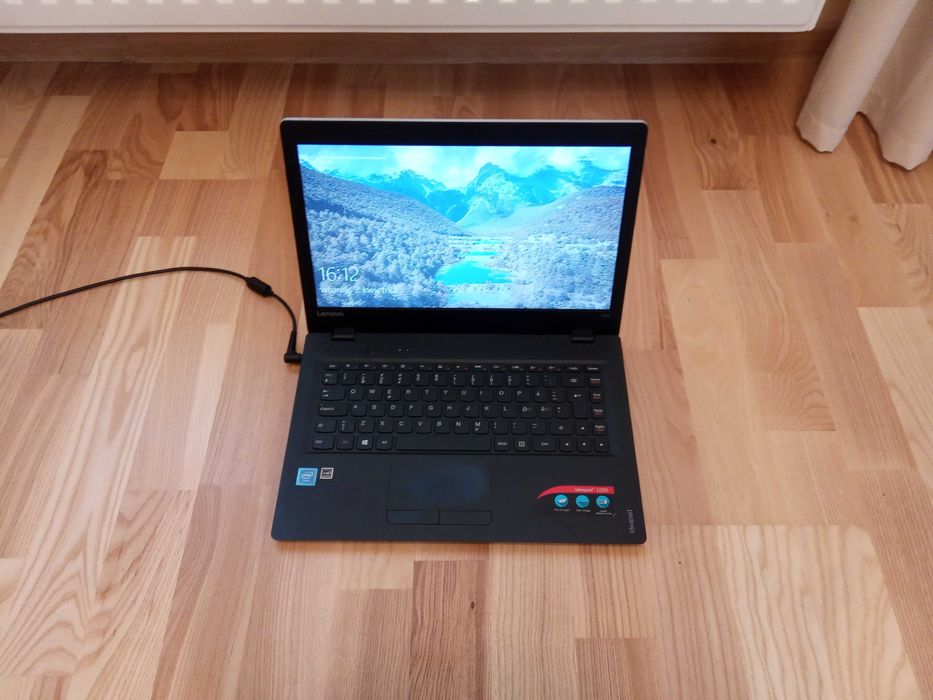 Laptop Ultrabook mały cienki