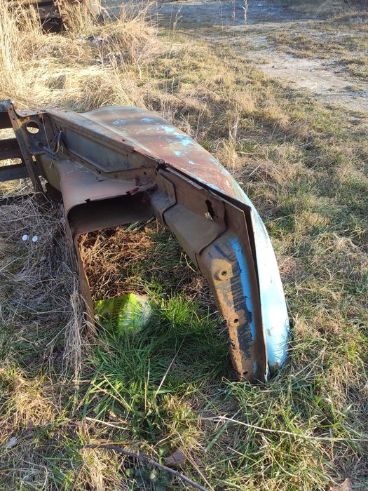 Обліцовка з крилами Зіл 130