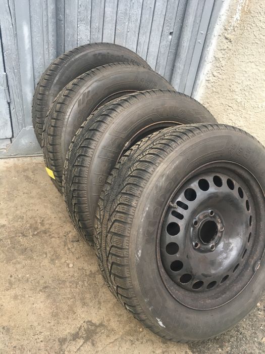 Продам резину з дисками