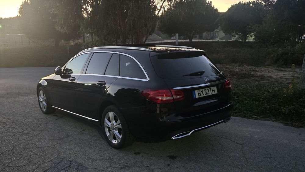 Mercedes-Benz C220