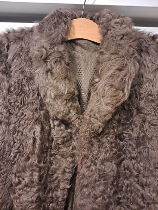 Naturalne futro z kozy