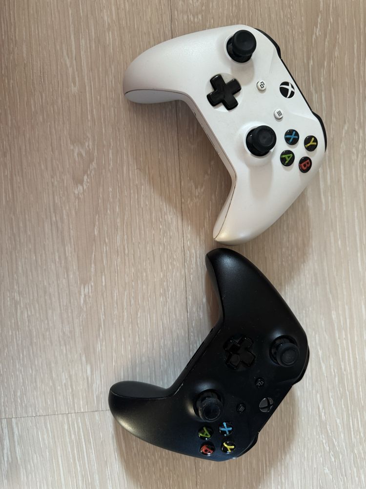 XBox one S + 3 гри