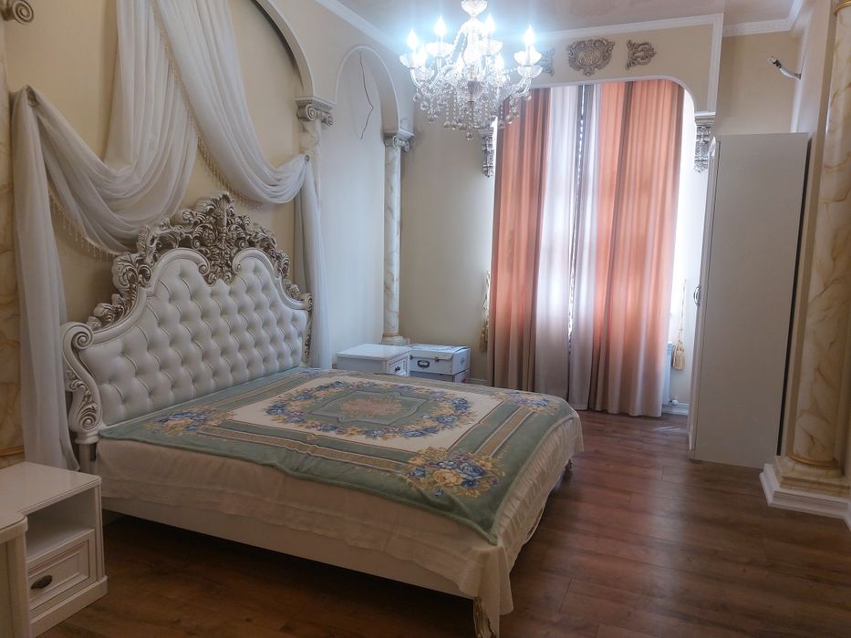 Сдам дом м.Хол.Гора 10мин