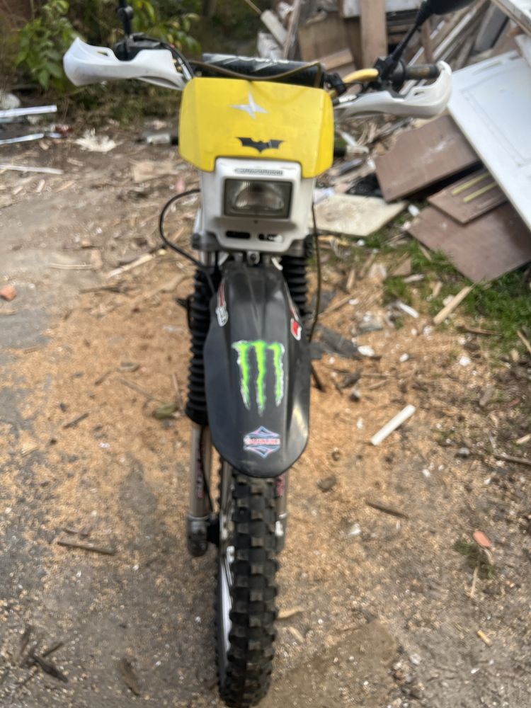 Suzuki dr250 1999 рік