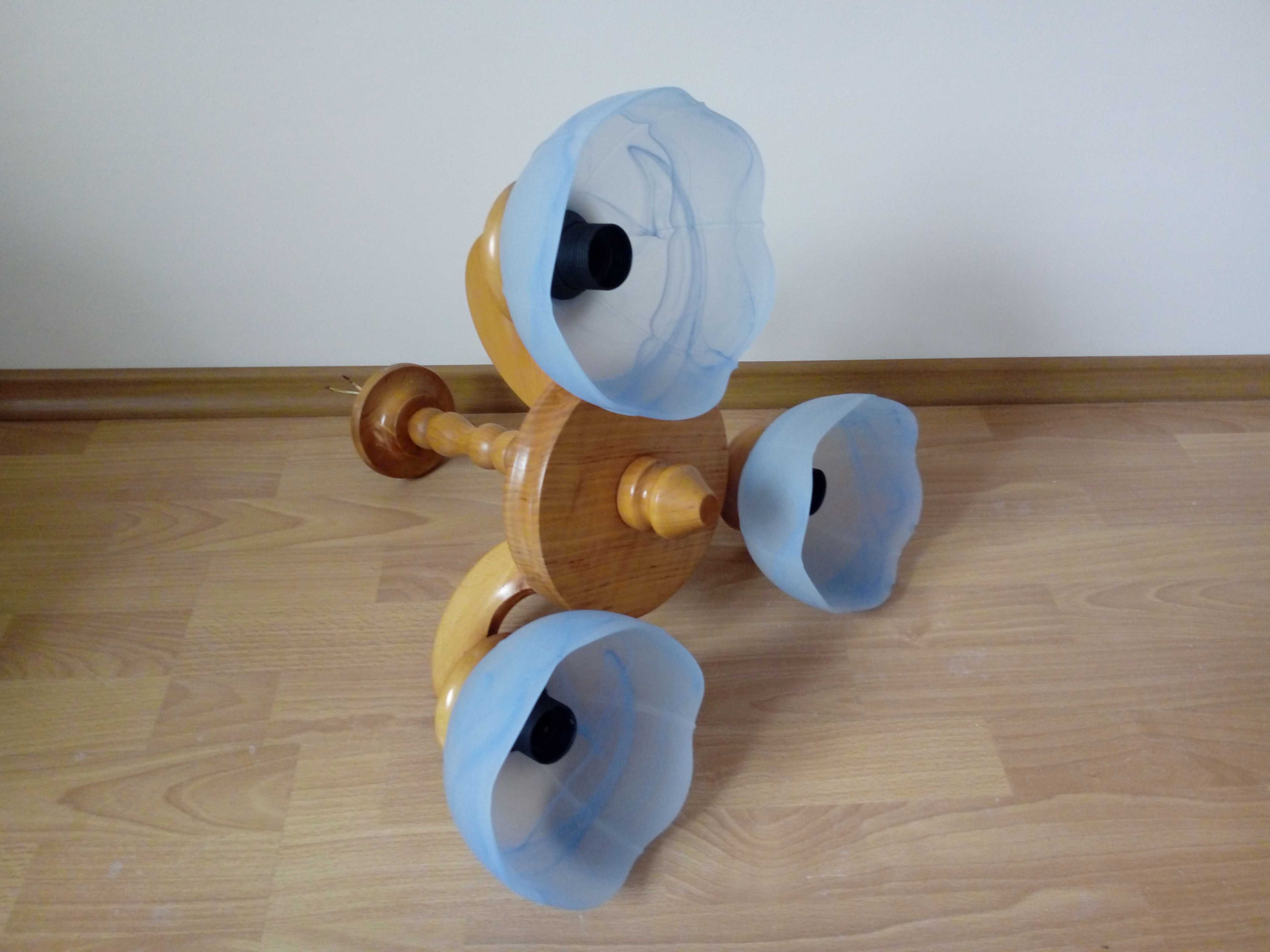 Sprzedam drewnianą lampę