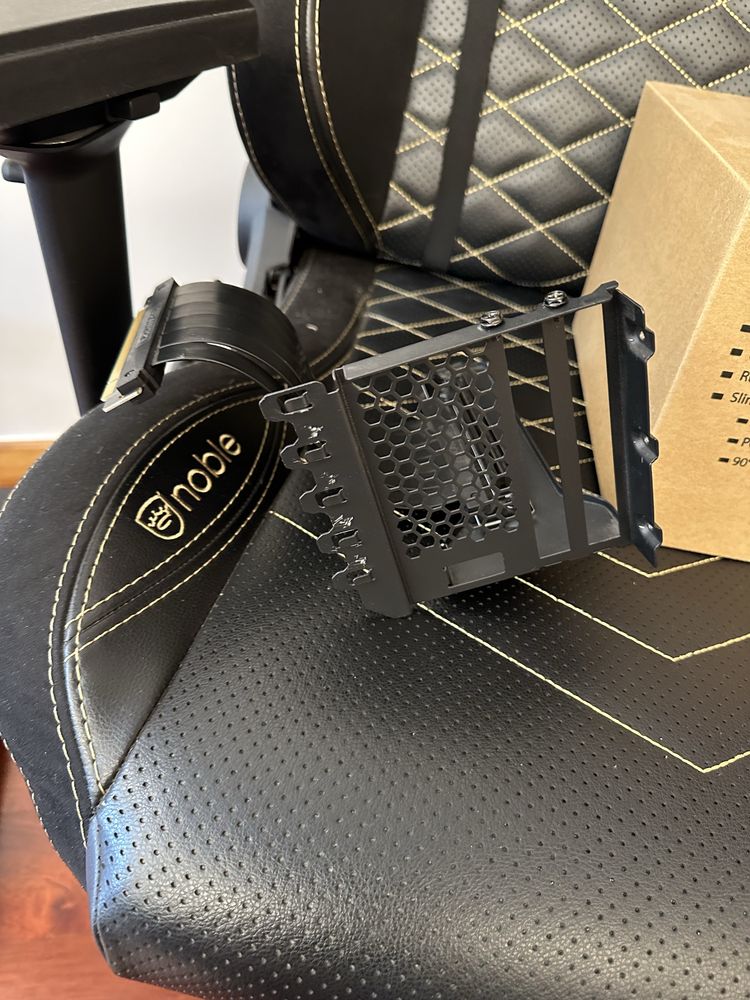 Suporte Vertical Phanteks com Riser para Placa Gráfica