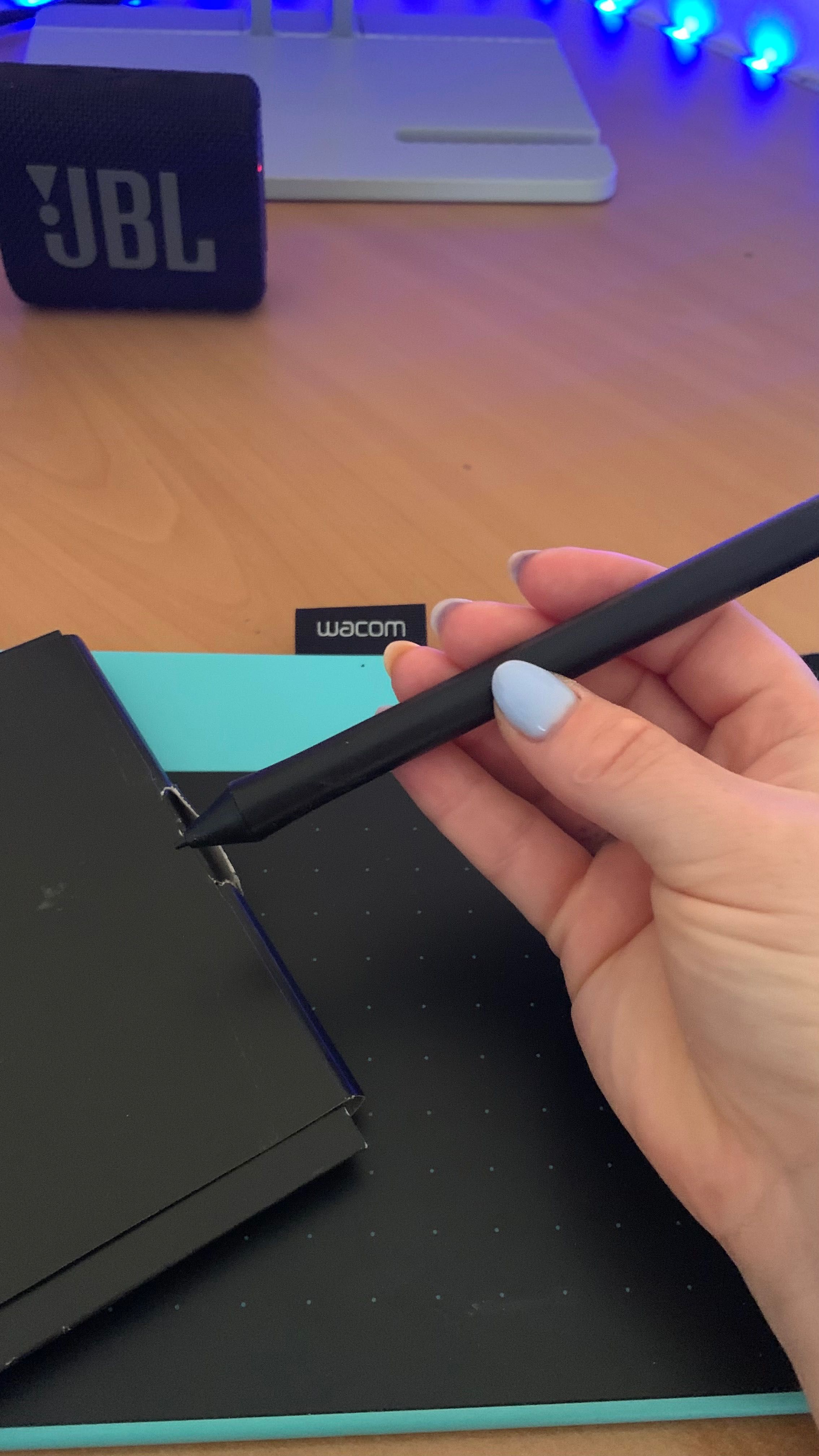 Графічний планшет wacom intuos art cth-490