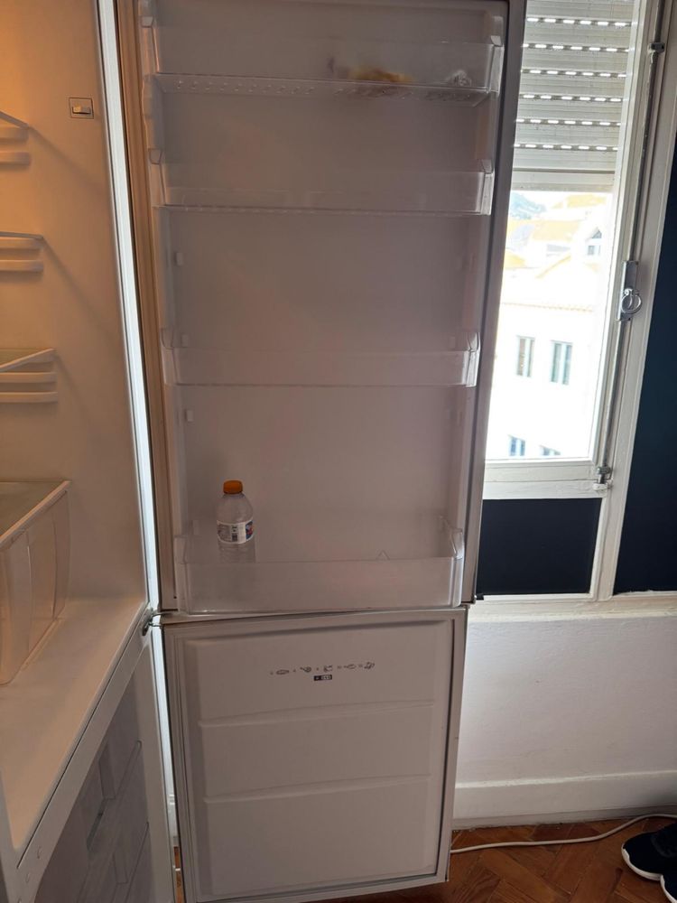 Frigorifico combinado 335 litros ORIMA NoFrost