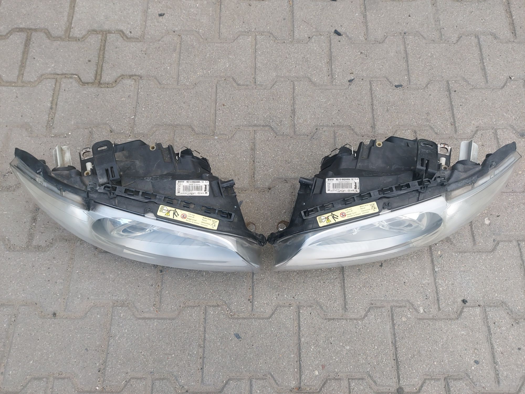 Lampa reflektor BMW E81 E82 E87 E88 przed liftem xenon prawa lewa EU