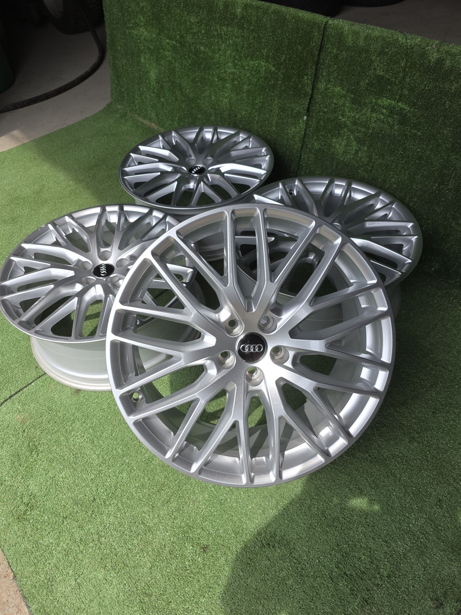 Sprzedam Alufelgi Orginalne Audi 5x112 20 A4 A5 A6 A7 A8 Q5 Q7 Q8