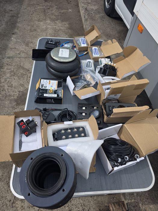 Пневмоподвеска , передние пневмостойки Рено Мастер 3, Опель Мовано