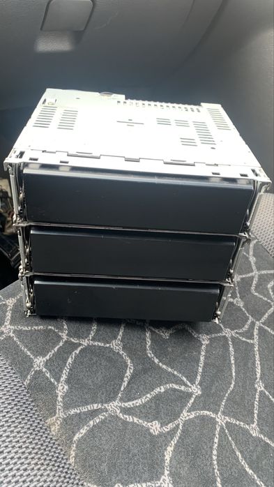 Магнитола(маска) Kenwood KDC-7070R, KRC-777R