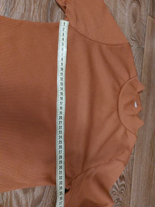 Продам водолазку женскую, кофту женскую,водолазку в рубчик женскую