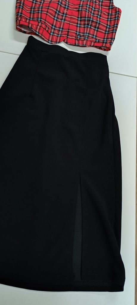 Conjunto saia e colete