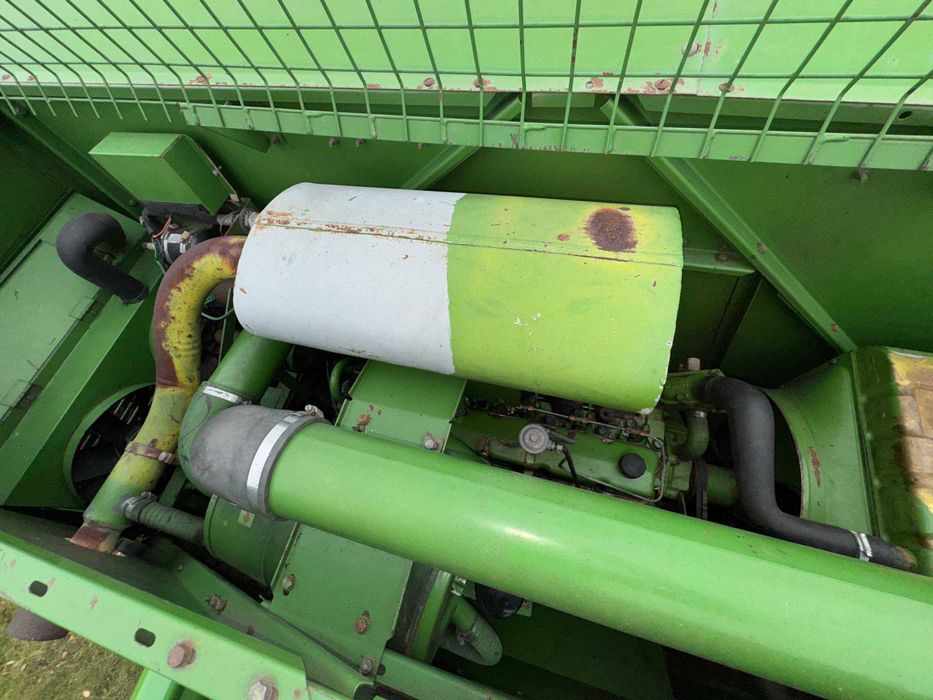 Є відеоогляд . Комбайн John deere 1065 Джон дір з кондиціонером.