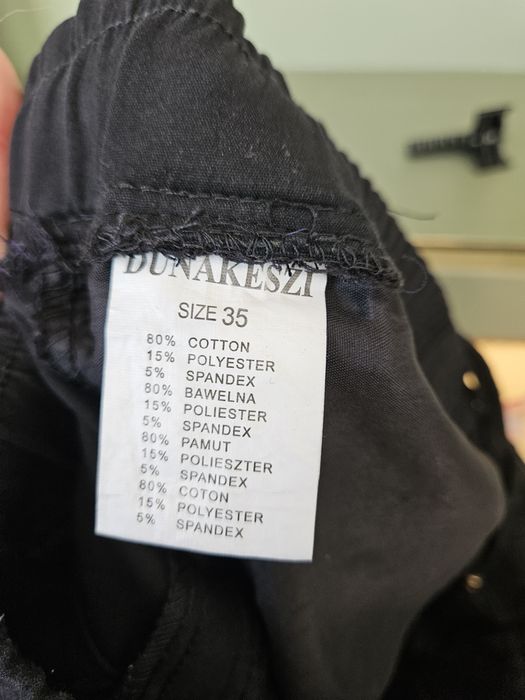 Wygodne bawełniane  Czarne Spodnie damskie na Gumce Prosta szeroka Nog