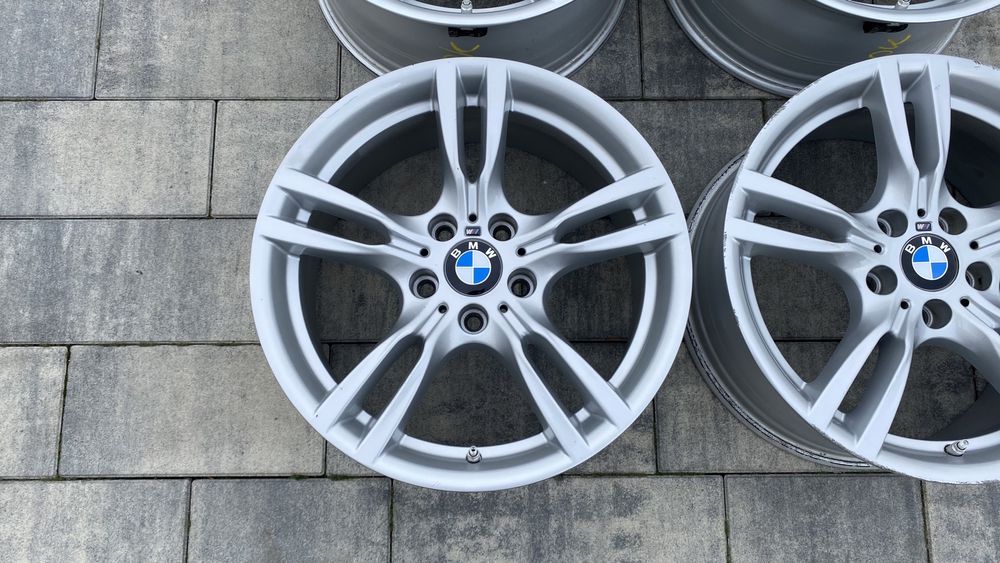 Felgi aluminiowe BMW F30 M-Pakiet 5x120 18 cali styling 400 czujniki