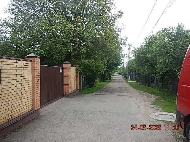 Нивки,Территориально Стеценко25-27, цивильная ,обжитая улица ,6 соток.