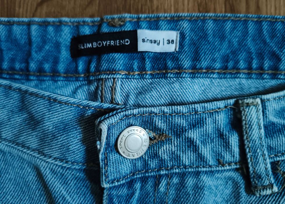 Spodnie jeansowe boyfriend Sinsay