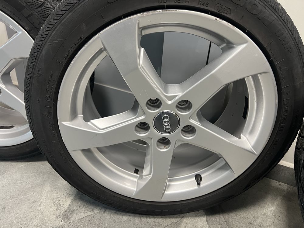 Felgi koła Audi A3 8V  225/45R17 org