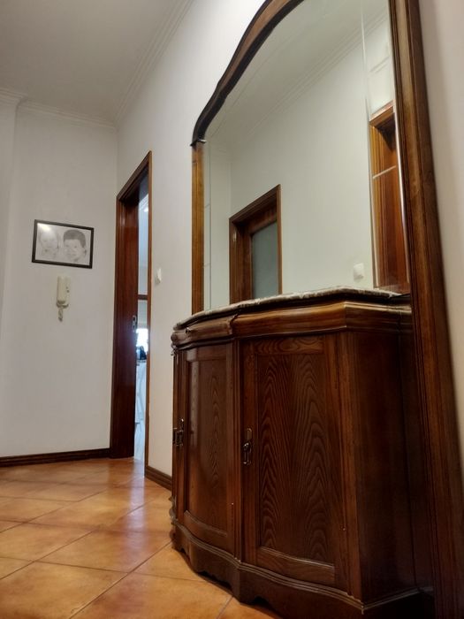 Móvel de corredor/entrada/sapateira "só aceito dinheiro em mão"