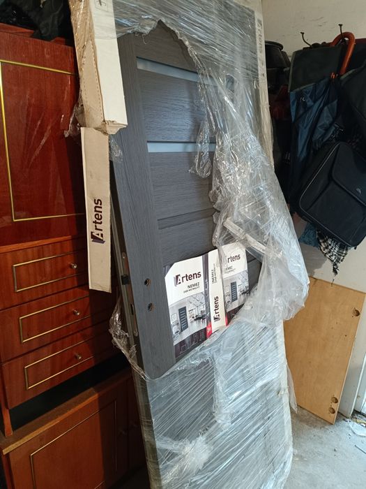 Sprzedam drzwi wewnętrzne 80 L