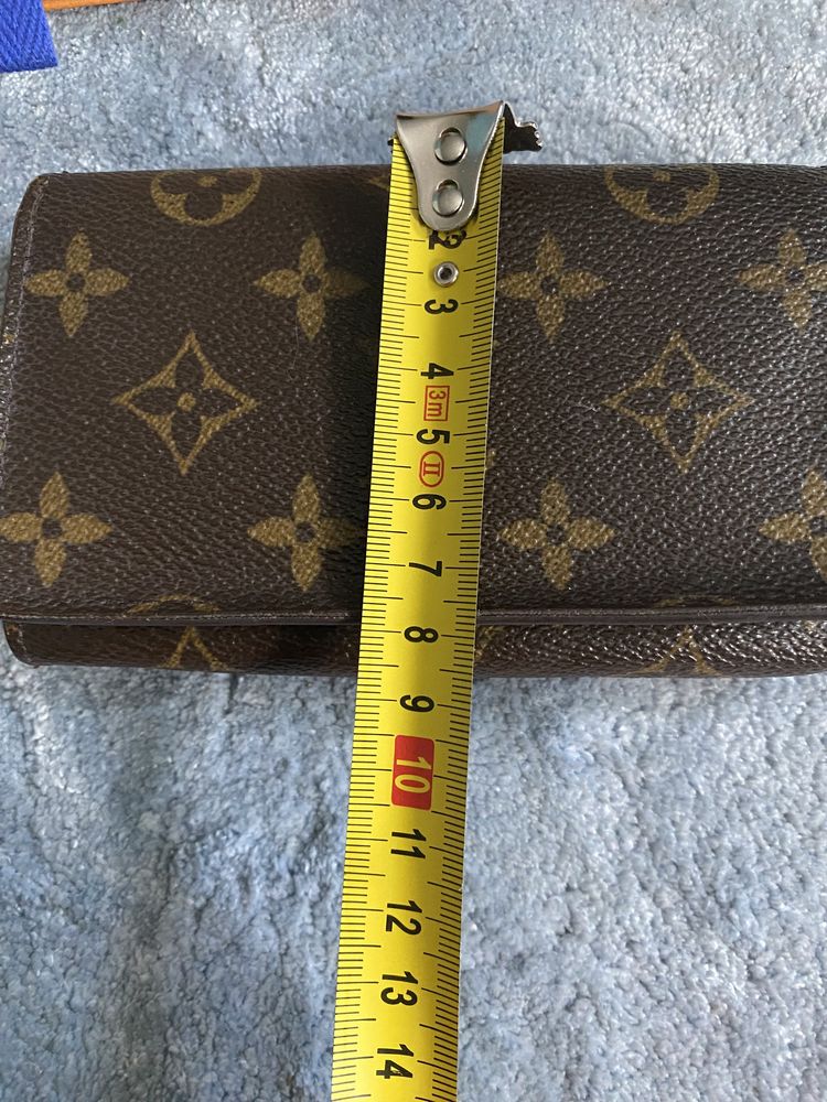 Louis Vuitton оригинальный кошелек