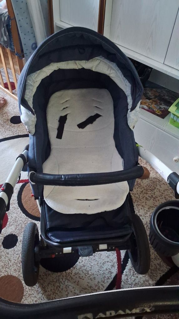 Продам коляску 2 в 1