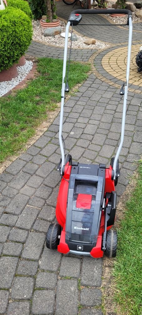 Kosiarka einhell GE-CM 36li na baterie polecam!