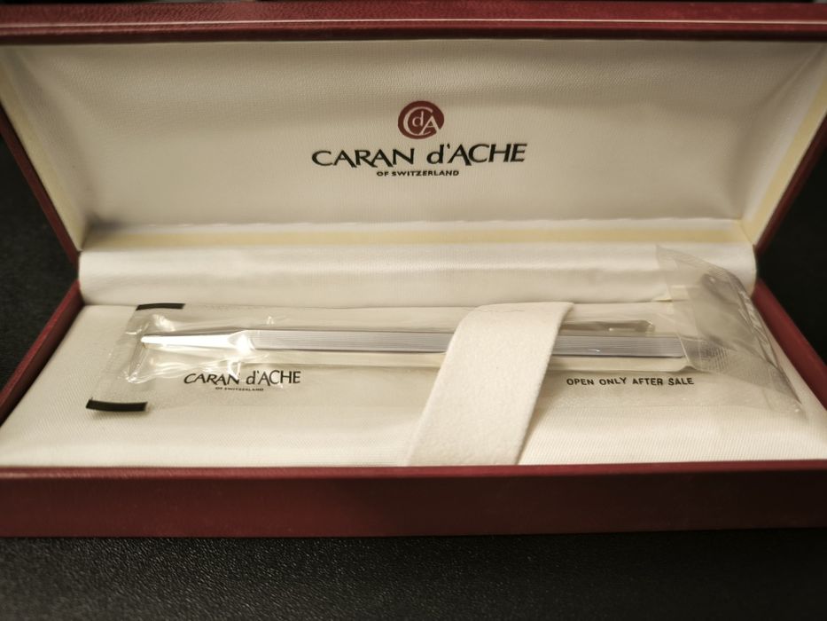 Caneta Esferográfica Caran D'Ache Ecridor Vintage , Swiss Made