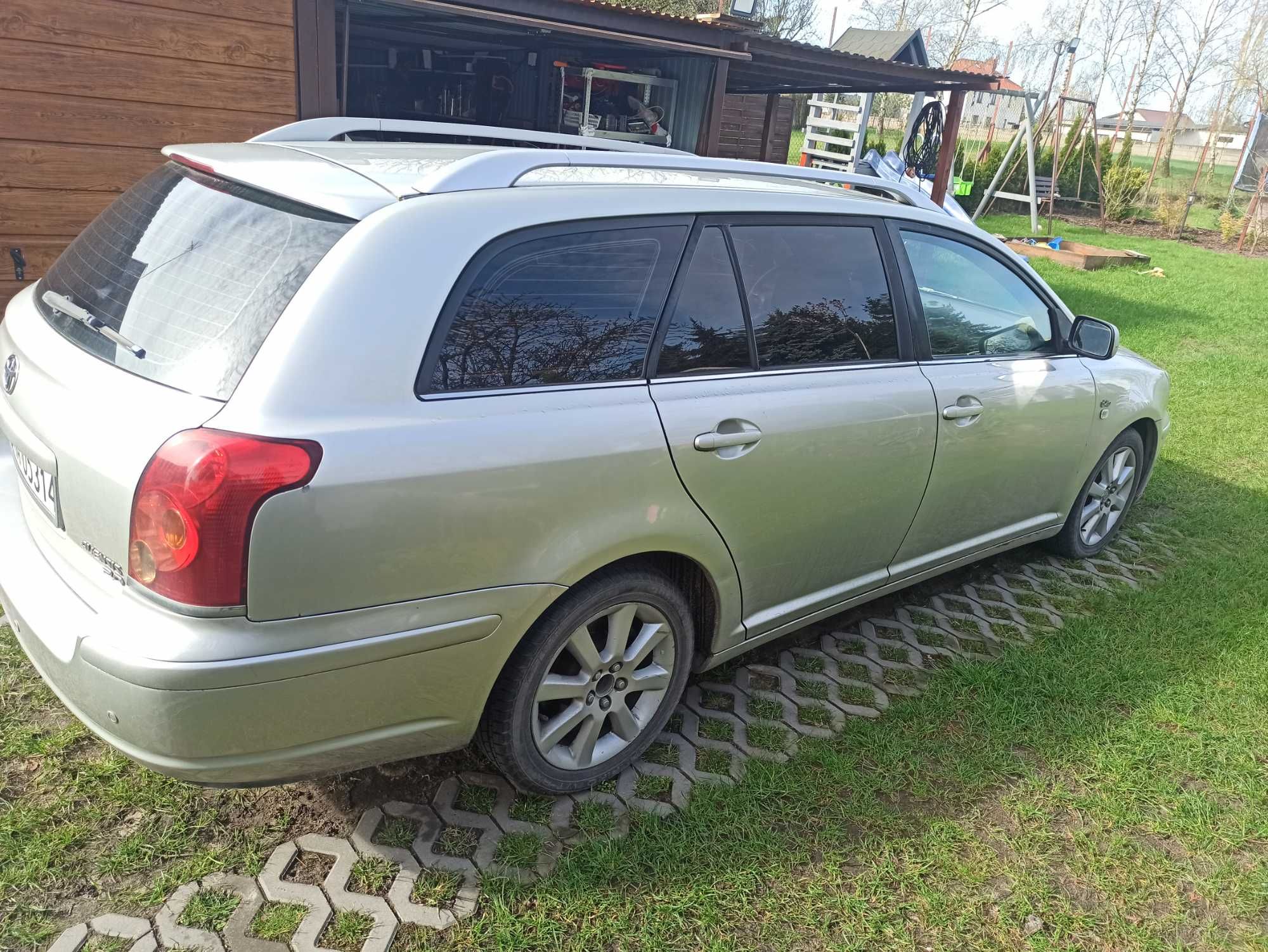 Toyota Avensis 2.0 D, kombi,alu,elektryka,klimatronik