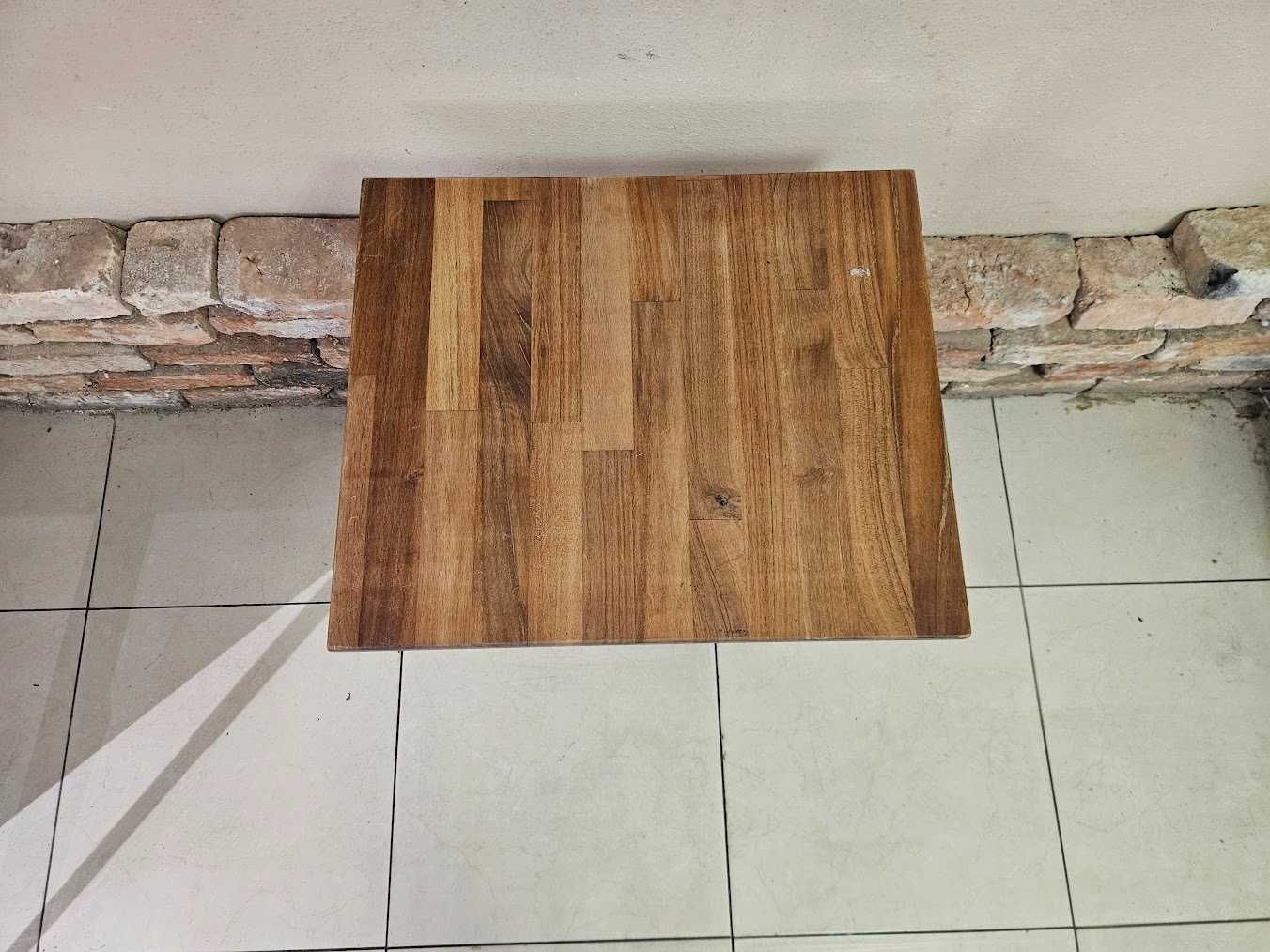 Stolik niski 50x60 z dębowym blatem – idealny do loży  6 Szt.