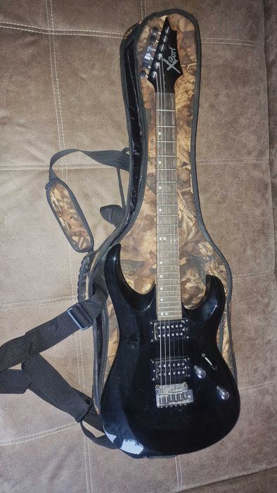 Продам электрогитару XCort x-2