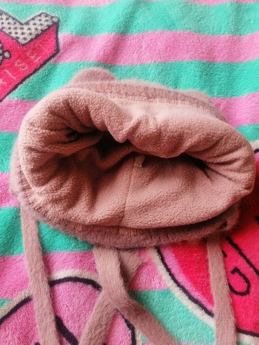 Шапочка на зиму для дівчинки 5-7років