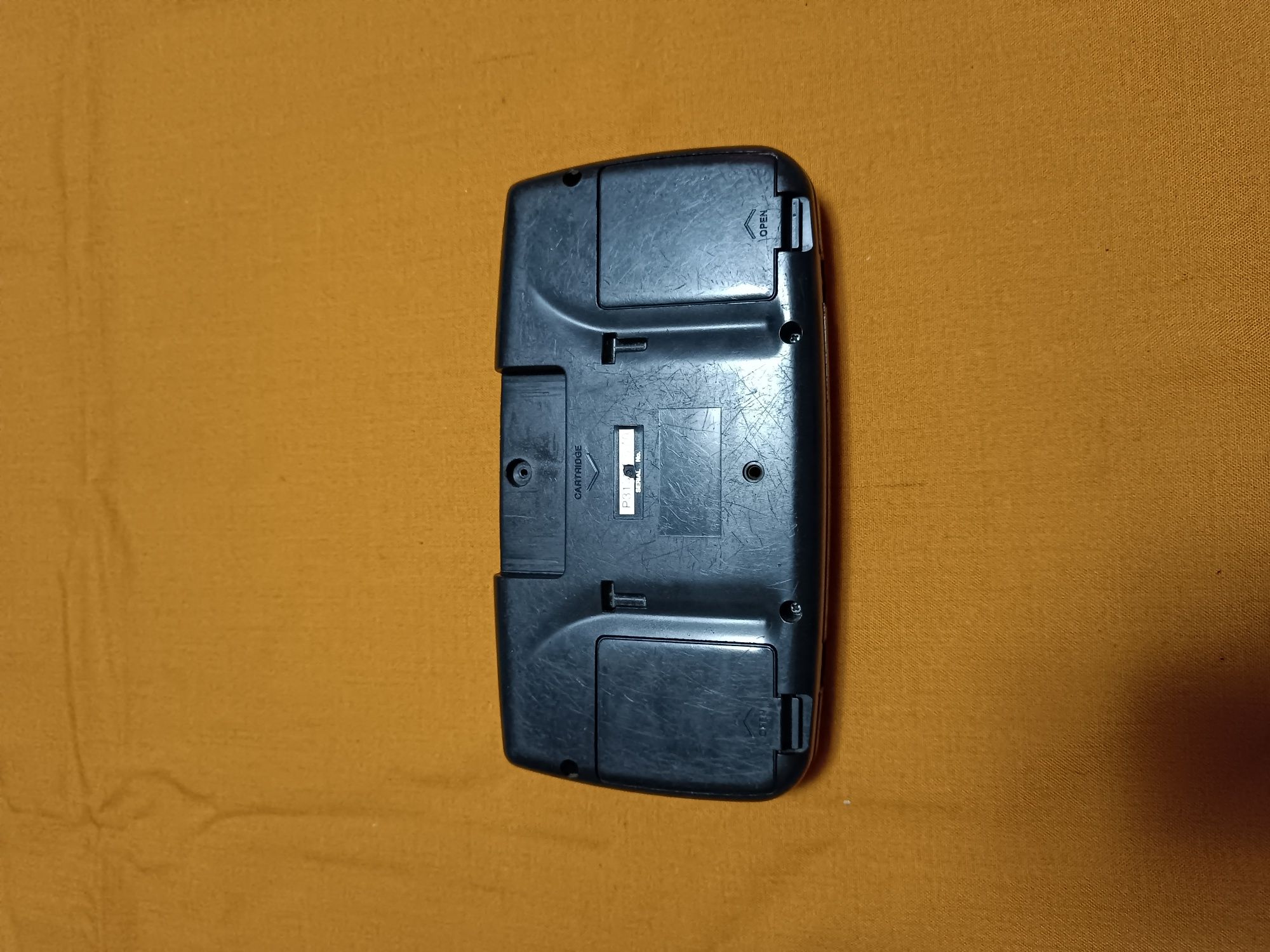 Портативная приставка SEGA Game Gear