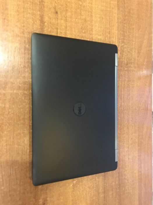 Ультрабук 15" FHD Dell Latitude E5570 (i7-6600U/16/256/R7M360)