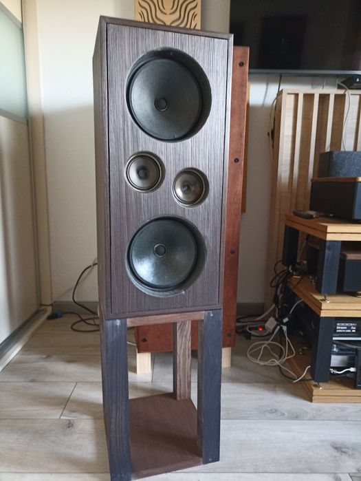 Goodmans Meta 500S kolumny