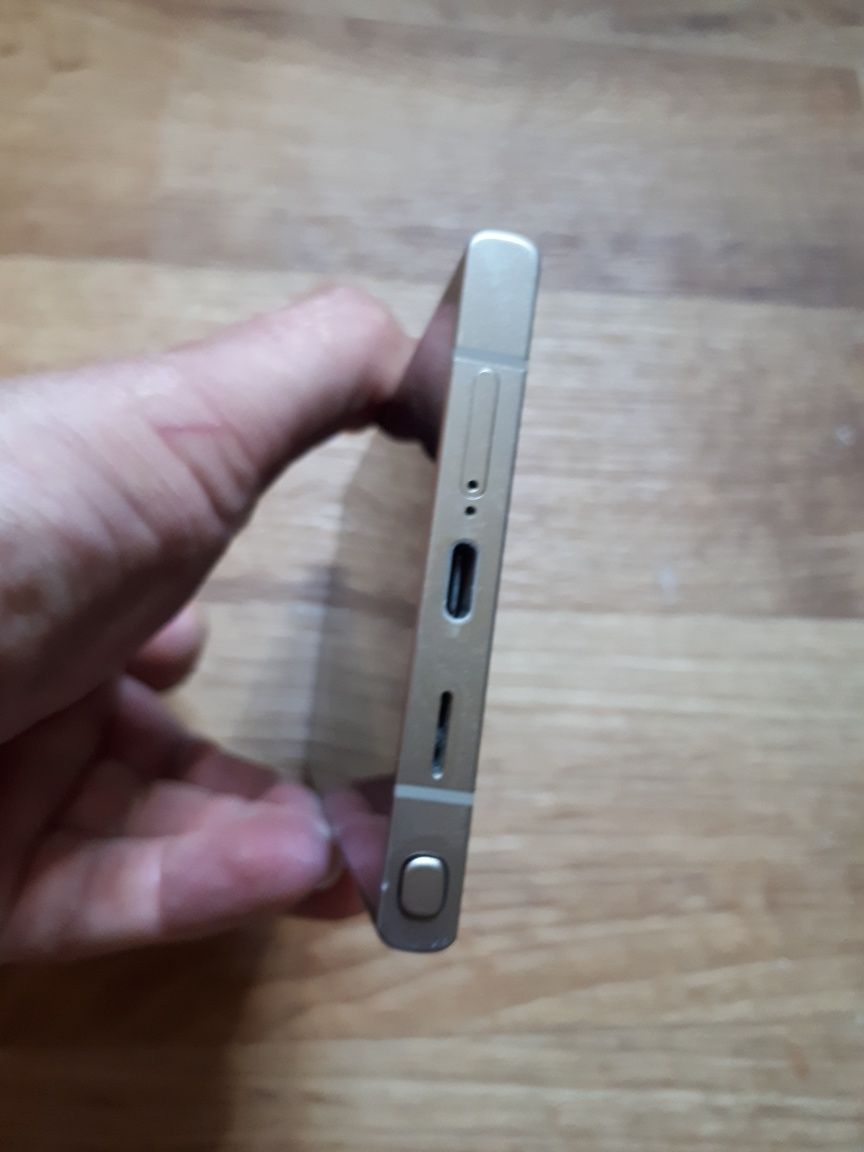Samsung S24 Ultra,12/512,європа.