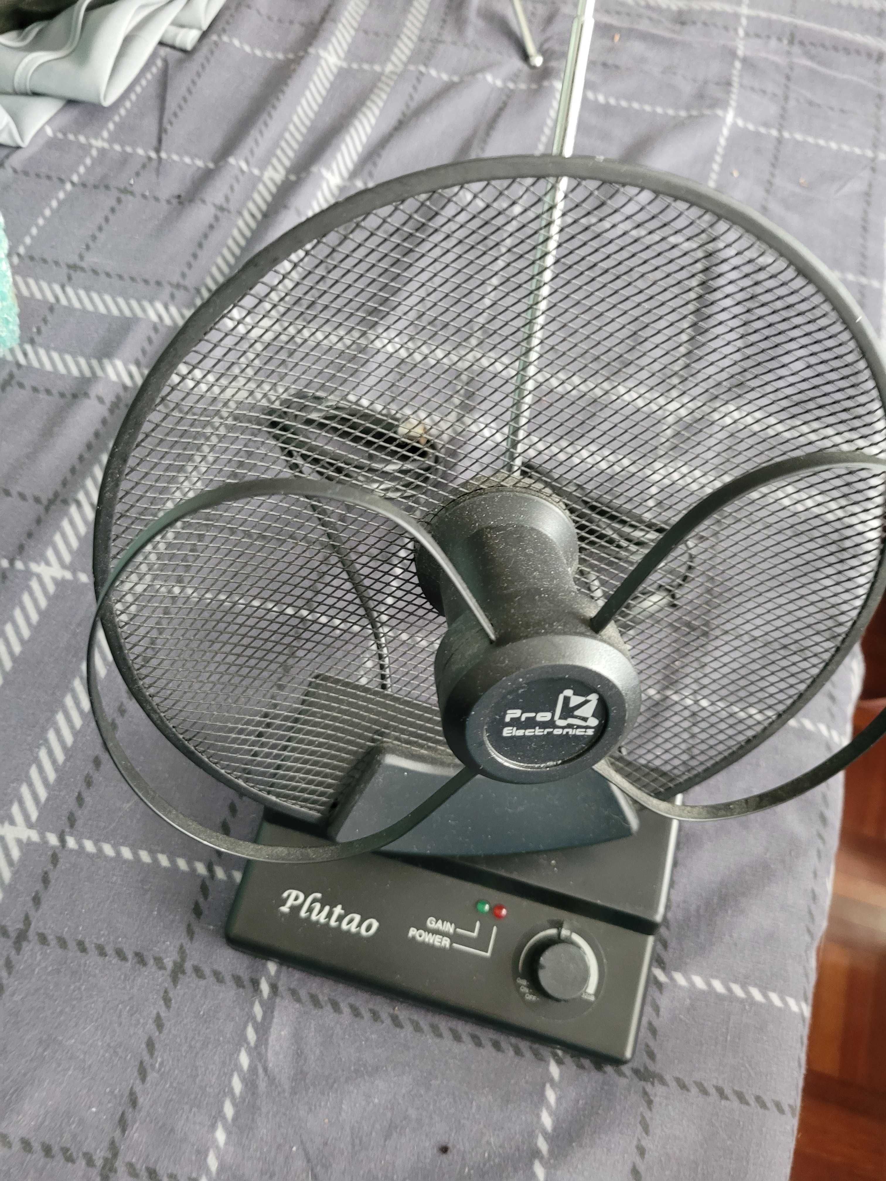 TDT com antena completa