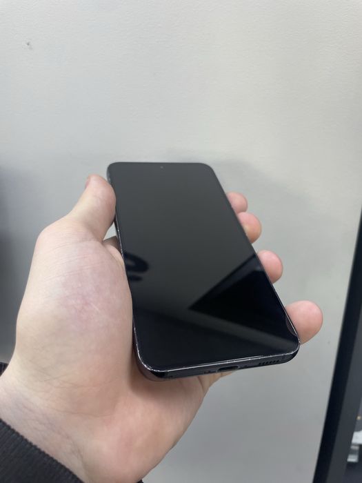 Samsung S23 8/128gb Black в хорошому стані