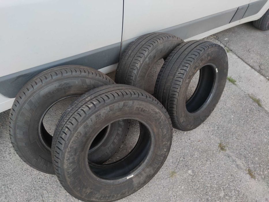 Opony Kleber 225/70R 15C  4 szt jak nowe