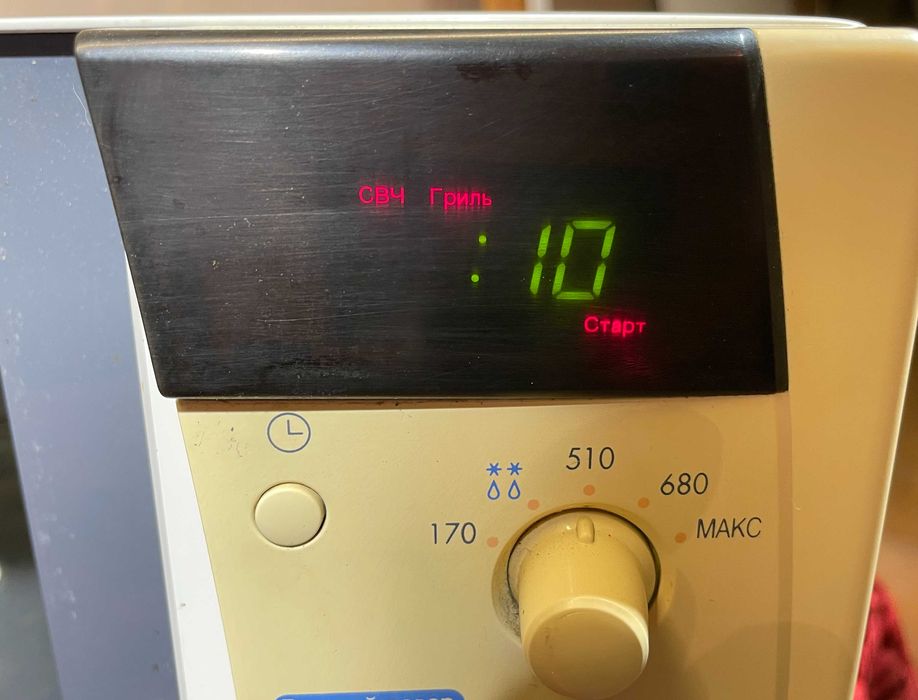 Мікрохвильова піч LG MS-2384B. Справна. Хмельницький.